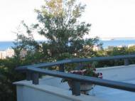 Aristotelous Villa 2 - Poolside View with Pottery