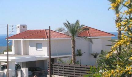 Aristotelous Villa 2 - Front of Villa Property