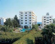 Roussos Beach Hotel